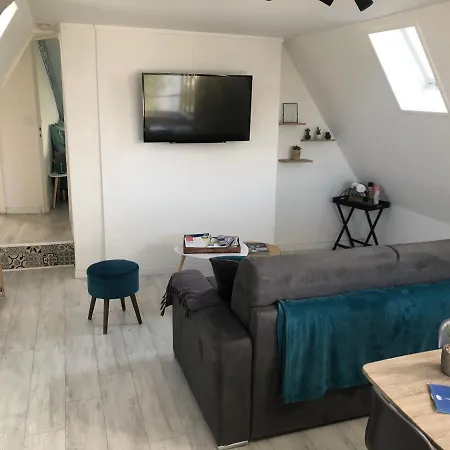 Charmant Appartement Au Coeur De Bayeux Esterno foto